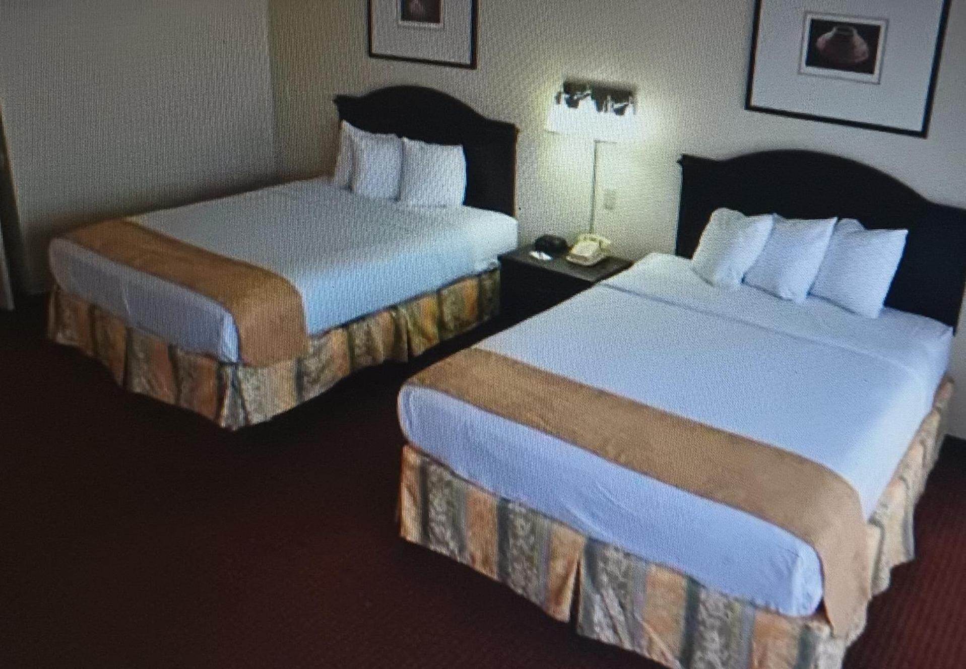 Barcelona Suites Albuquerque Ngoại thất bức ảnh